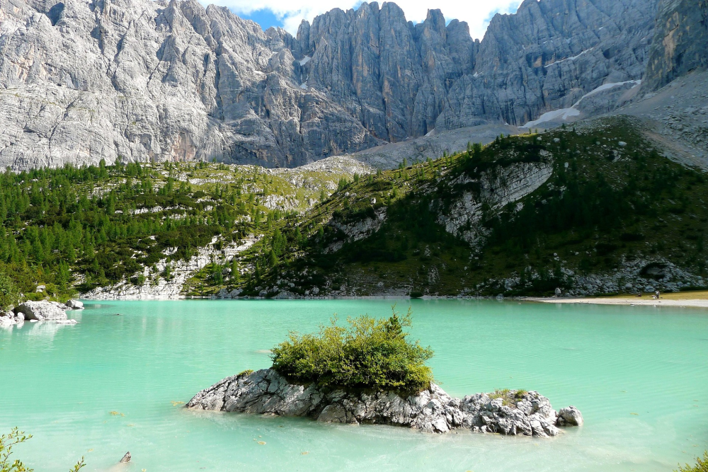Lago di Sorapis – Turquoise Bergmeer in de Dolomieten, Italië