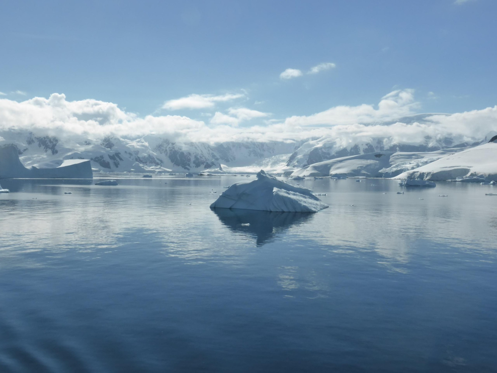 Antarctic Peninsula – IJsschotsen & Pinguïns op Antarctica